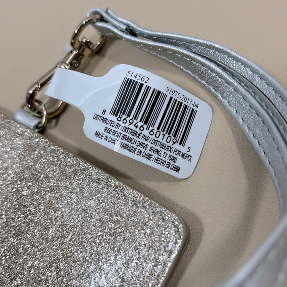 NWT Bead landing small silver and gold glitter wristlet - Picture 3 of 8
